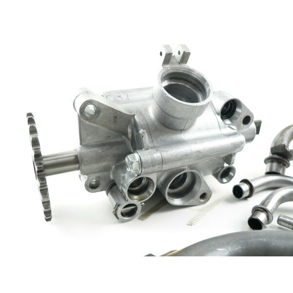 Honda VFR 750 F RC24 lpumpe / oil pump
