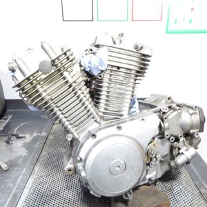 Suzuki VX 800 VS51B Motor 37325 km / engine