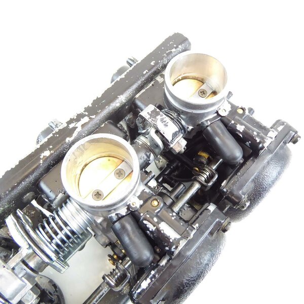 Kawasaki GPZ 550 A Uni Trak ZX550A Vergaser gereinigt / carburetor